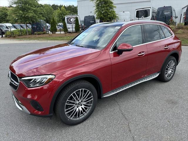 new 2024 Mercedes-Benz GLC 300 car, priced at $60,175