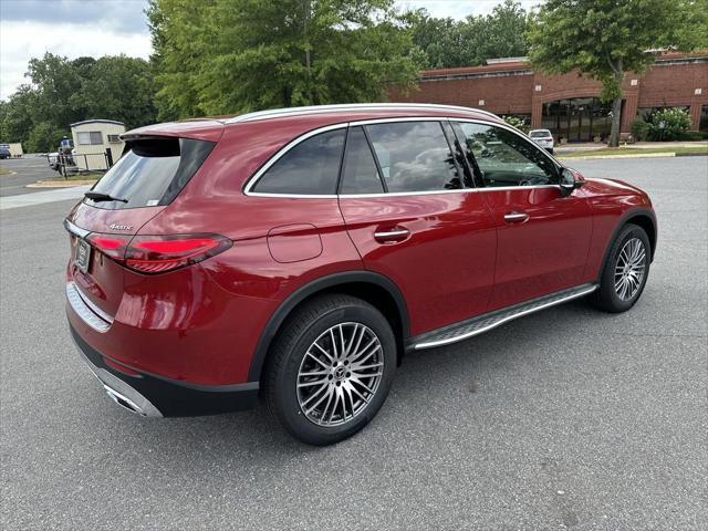 new 2024 Mercedes-Benz GLC 300 car, priced at $60,175