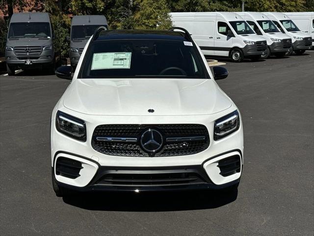 new 2025 Mercedes-Benz GLB 250 car, priced at $53,475