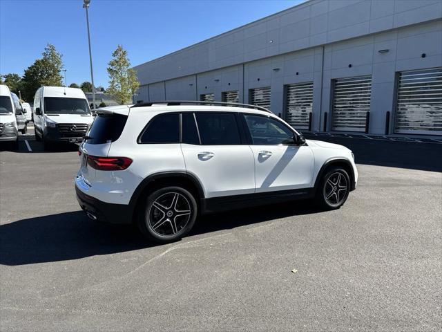 new 2025 Mercedes-Benz GLB 250 car, priced at $53,475