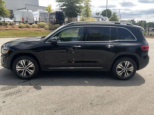 new 2024 Mercedes-Benz GLB 250 car, priced at $52,760