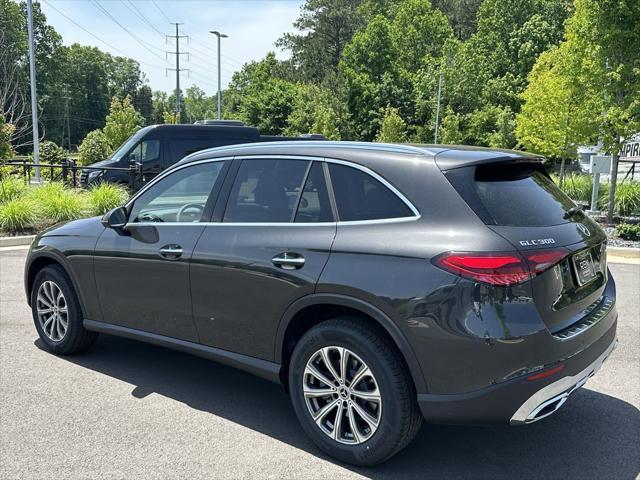 new 2025 Mercedes-Benz GLC 300 car, priced at $58,115