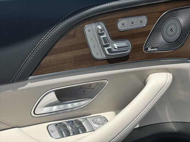 new 2025 Mercedes-Benz GLS 450 car, priced at $103,345