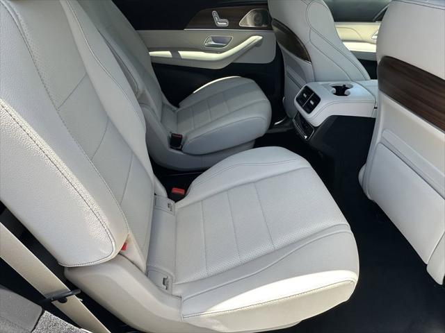 new 2025 Mercedes-Benz GLS 450 car, priced at $103,345