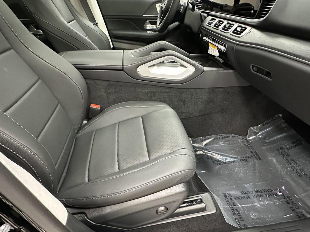 new 2026 Mercedes-Benz GLE 450 car, priced at $81,335