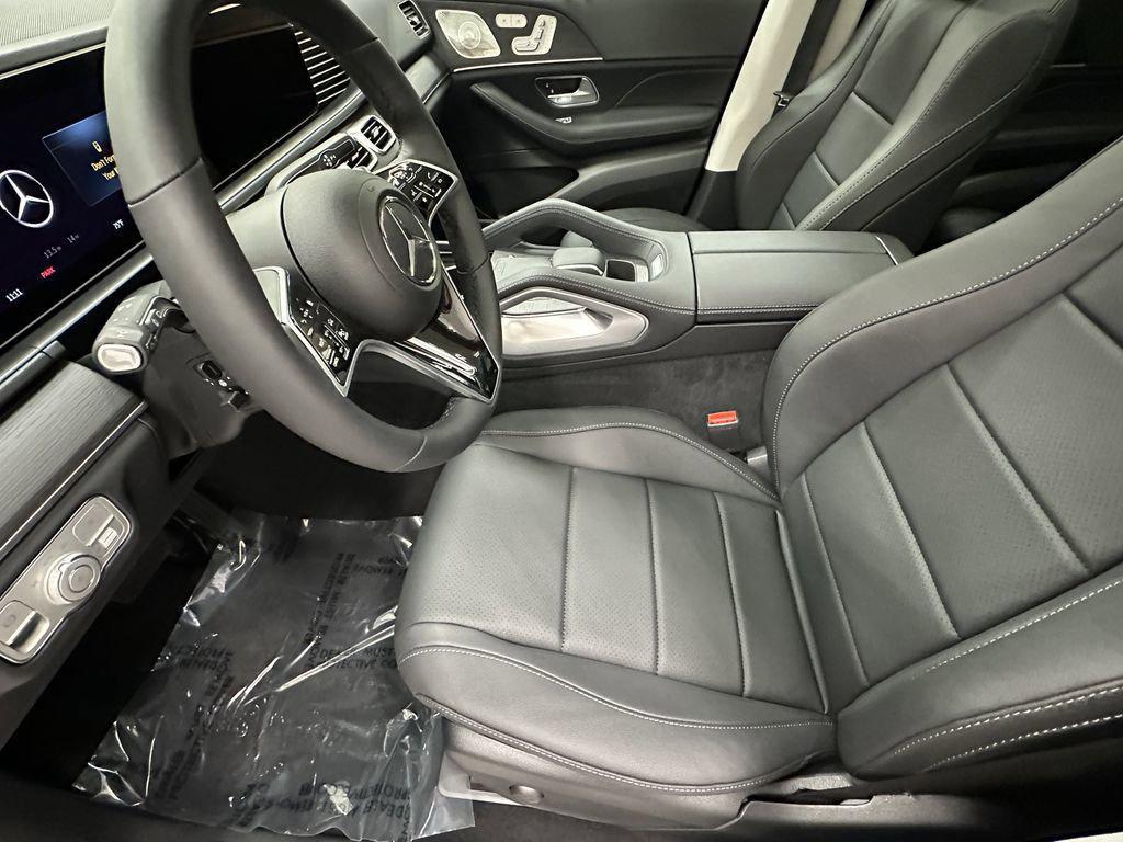 new 2026 Mercedes-Benz GLE 450 car, priced at $81,335