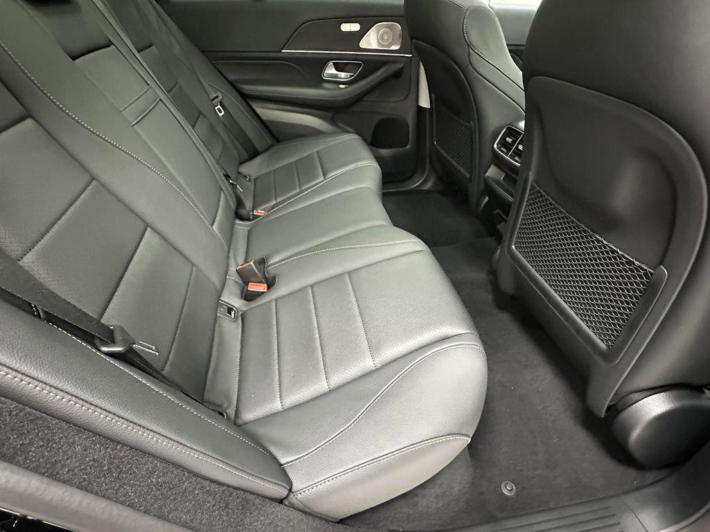 new 2026 Mercedes-Benz GLE 450 car, priced at $81,335