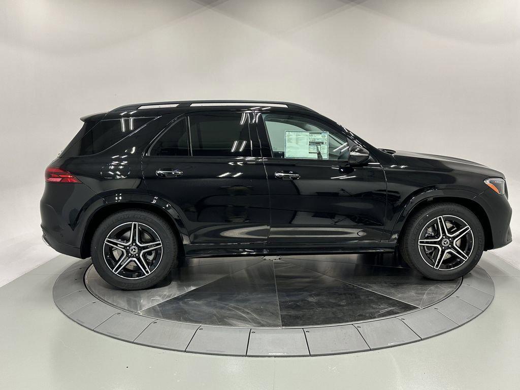 new 2026 Mercedes-Benz GLE 450 car, priced at $81,335