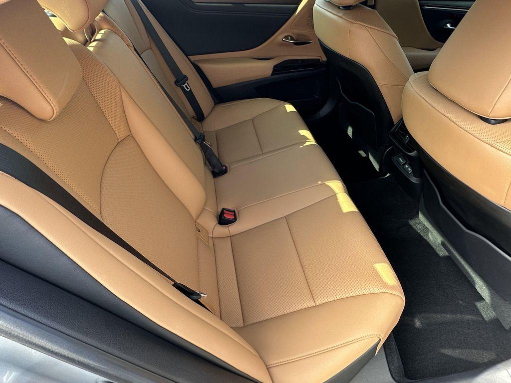 used 2023 Lexus ES 350 car, priced at $40,399