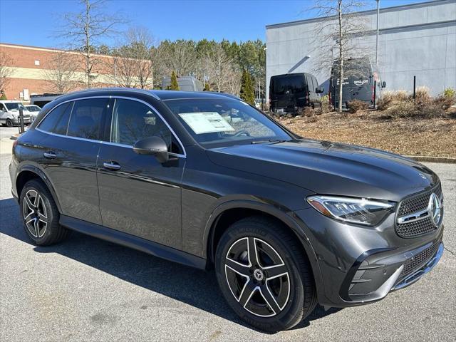 new 2025 Mercedes-Benz GLC 300 car, priced at $60,585