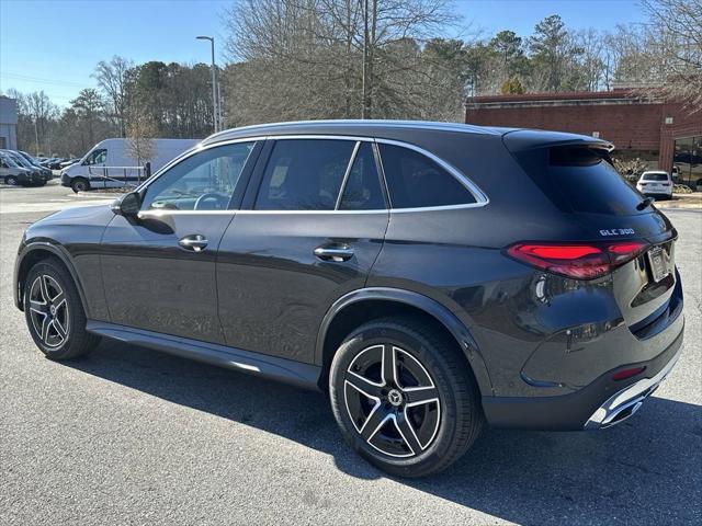 new 2025 Mercedes-Benz GLC 300 car, priced at $60,585