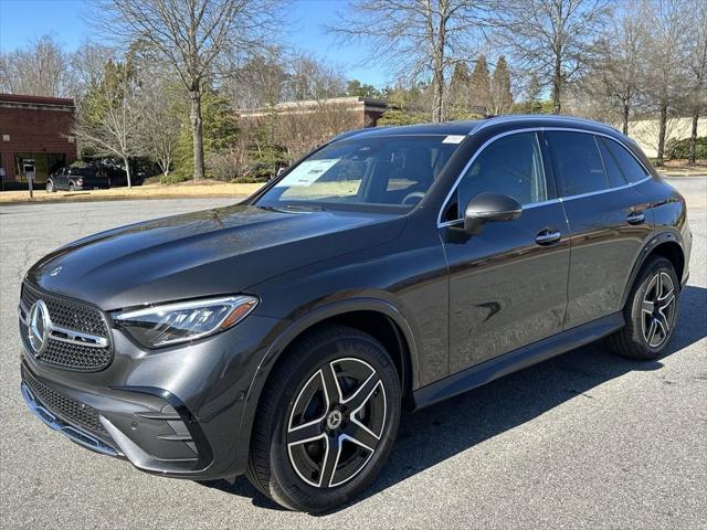 new 2025 Mercedes-Benz GLC 300 car, priced at $60,585