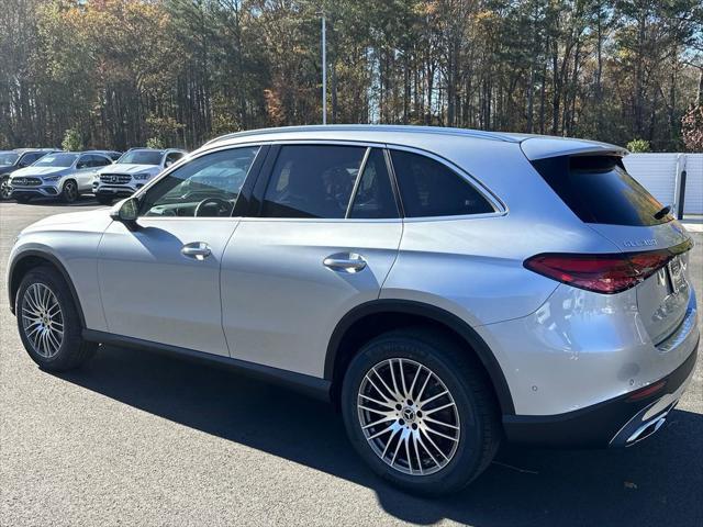 new 2025 Mercedes-Benz GLC 300 car, priced at $59,515