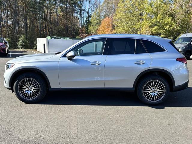 new 2025 Mercedes-Benz GLC 300 car, priced at $59,515