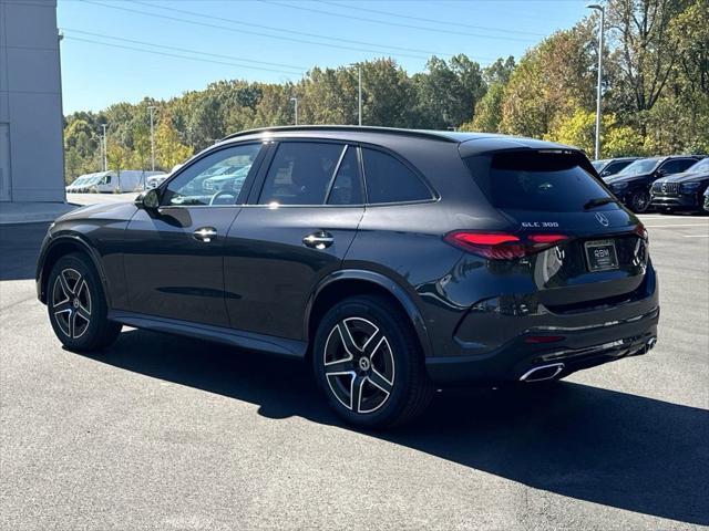 new 2025 Mercedes-Benz GLC 300 car, priced at $58,985