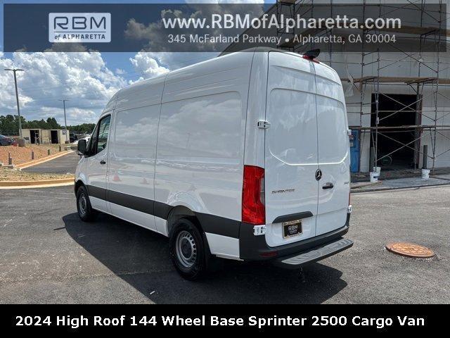 new 2024 Mercedes-Benz Sprinter 2500 car