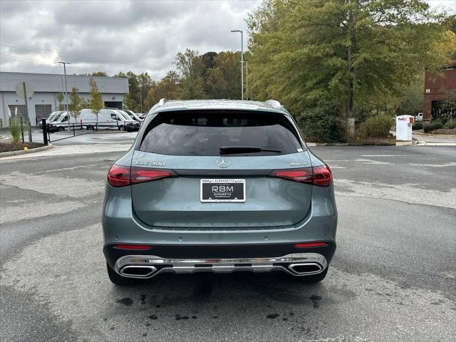 new 2025 Mercedes-Benz GLC 300 car, priced at $59,515