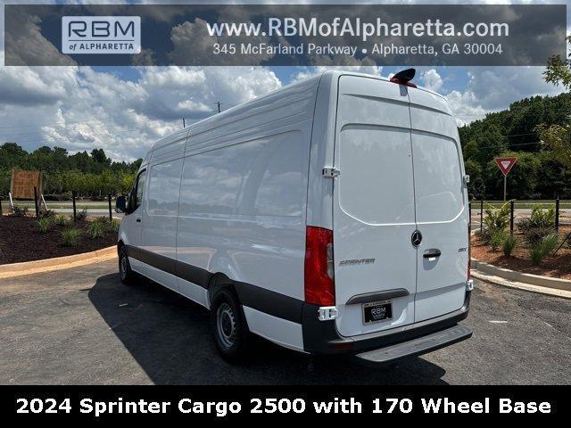 new 2024 Mercedes-Benz Sprinter 2500 car