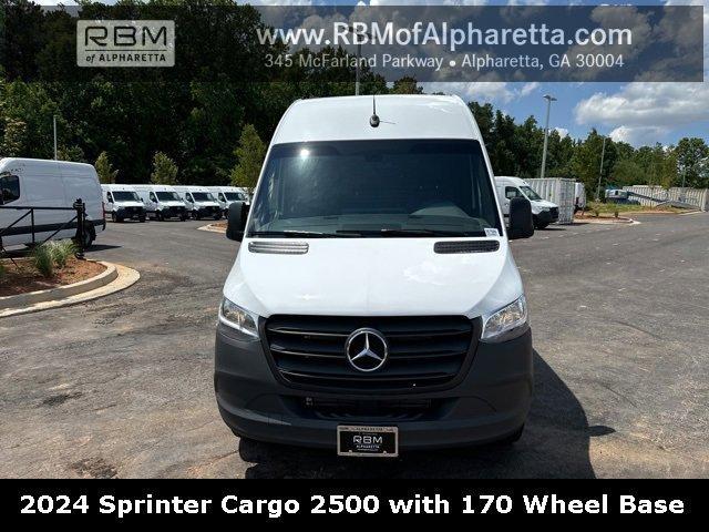 new 2024 Mercedes-Benz Sprinter 2500 car