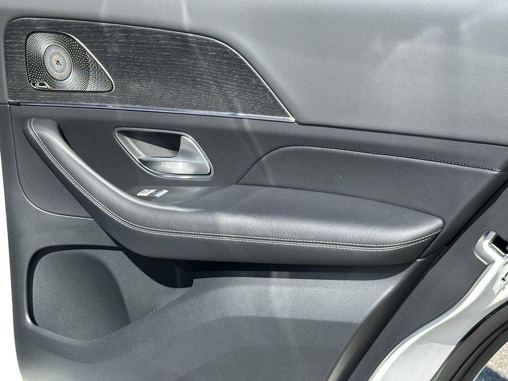 new 2025 Mercedes-Benz GLE 350 car, priced at $76,575