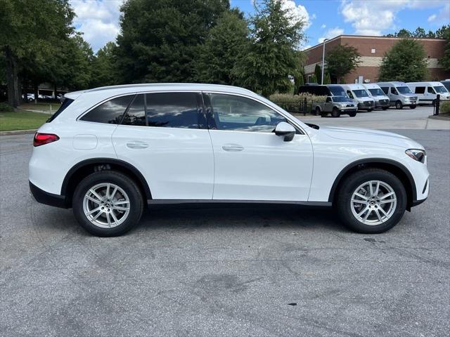 new 2025 Mercedes-Benz GLC 300 car, priced at $54,250