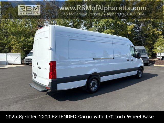 new 2025 Mercedes-Benz Sprinter 2500 car