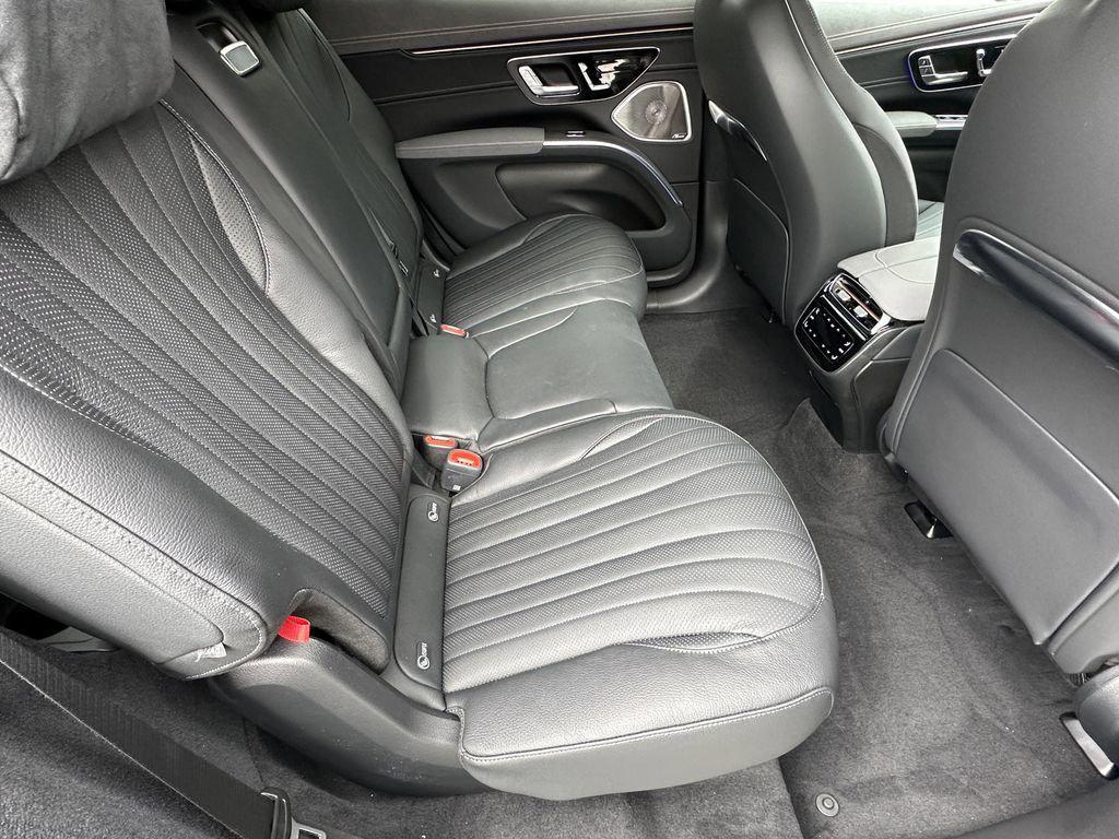 new 2026 Mercedes-Benz EQS 400 car, priced at $96,080