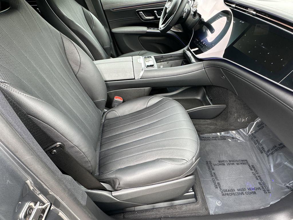 new 2026 Mercedes-Benz EQS 400 car, priced at $96,080