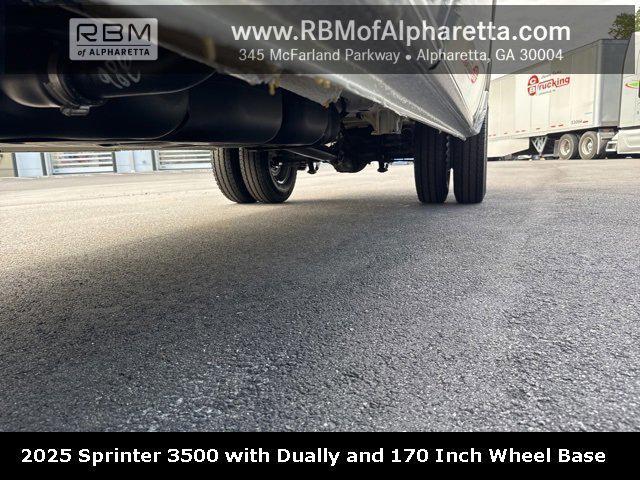 new 2025 Mercedes-Benz Sprinter 3500 car