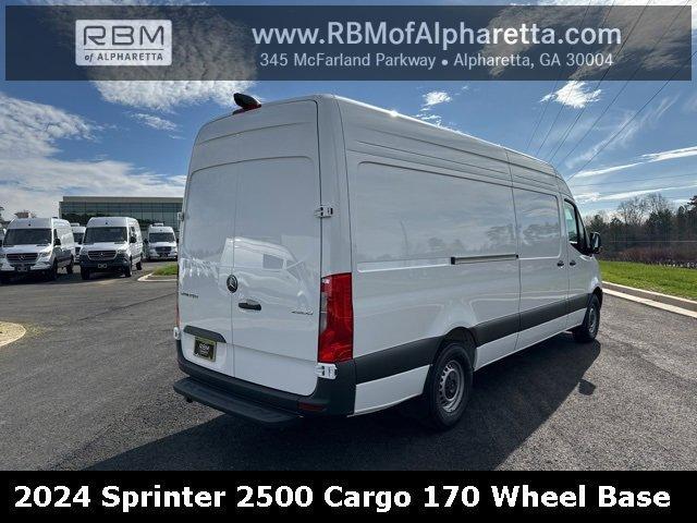 new 2024 Mercedes-Benz Sprinter 2500 car