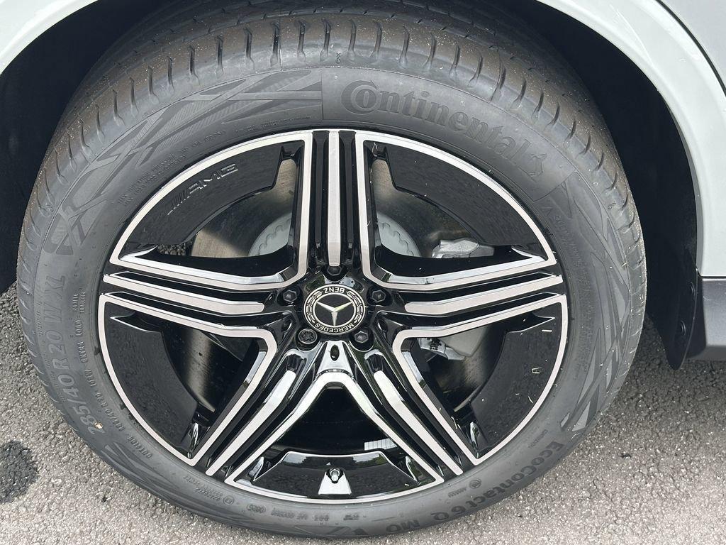 new 2025 Mercedes-Benz GLC 350e car, priced at $73,025