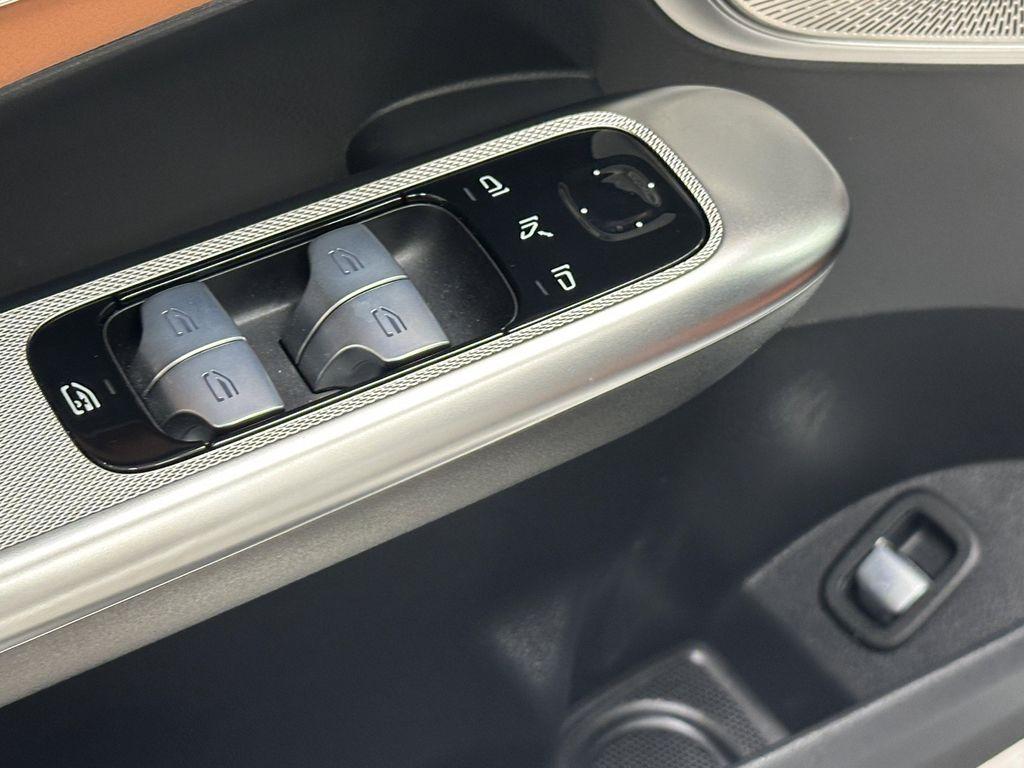 used 2024 Mercedes-Benz GLC 300 car, priced at $47,999