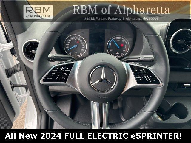 new 2024 Mercedes-Benz Sprinter 2500 car