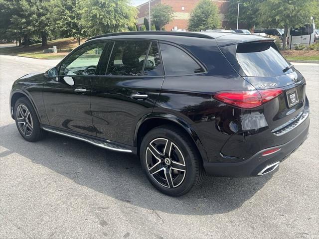 new 2024 Mercedes-Benz GLC 300 car, priced at $60,115