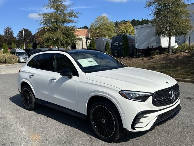 new 2025 Mercedes-Benz GLC 300 car, priced at $59,385