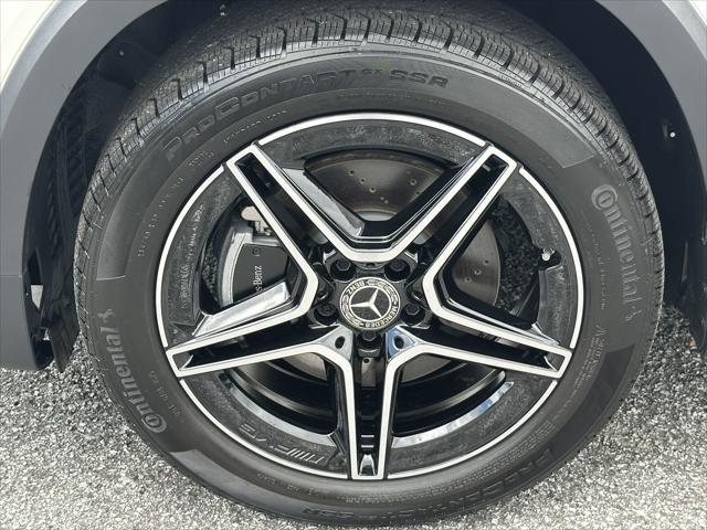 used 2025 Mercedes-Benz GLB 250 car, priced at $51,999