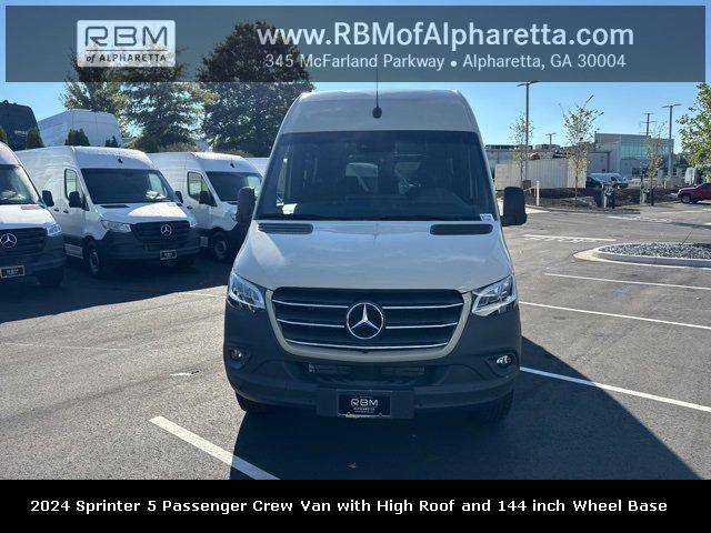 new 2024 Mercedes-Benz Sprinter 2500 car