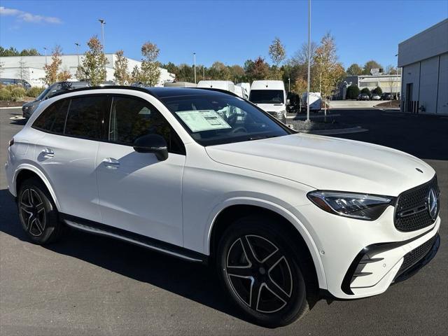 new 2025 Mercedes-Benz GLC 300 car, priced at $62,115