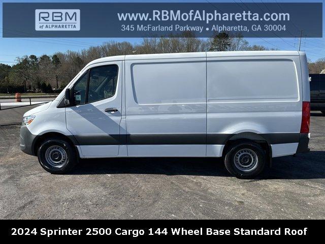 new 2024 Mercedes-Benz Sprinter 2500 car