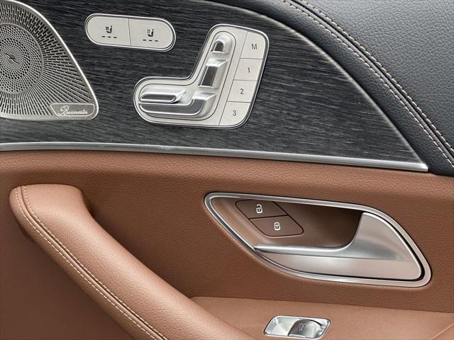 new 2025 Mercedes-Benz GLE 450 car, priced at $86,465