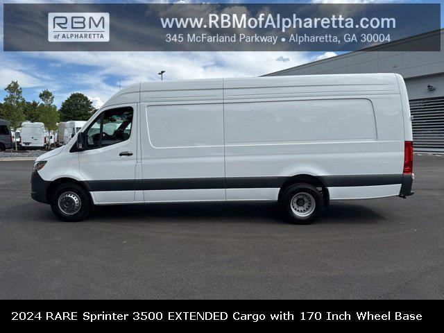 new 2024 Mercedes-Benz Sprinter 3500 car