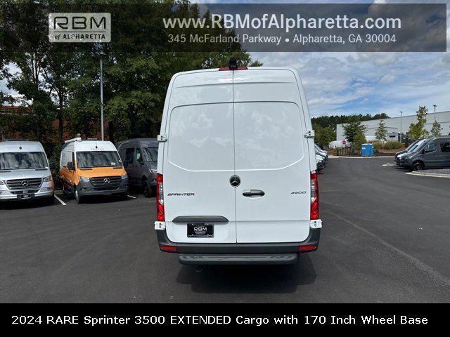 new 2024 Mercedes-Benz Sprinter 3500 car