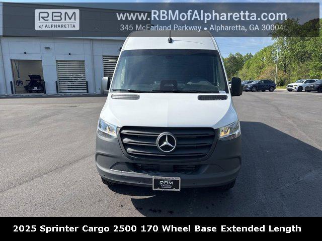 new 2025 Mercedes-Benz Sprinter 2500 car
