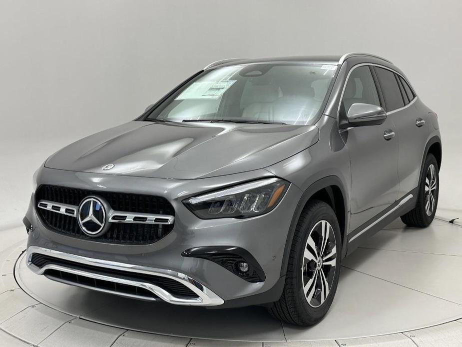 new 2024 Mercedes-Benz GLA 250 car, priced at $47,510