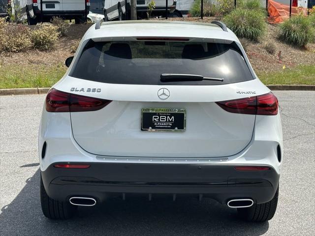 new 2024 Mercedes-Benz GLA 250 car, priced at $54,470