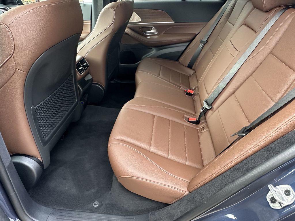 new 2025 Mercedes-Benz GLE 450 car, priced at $80,785