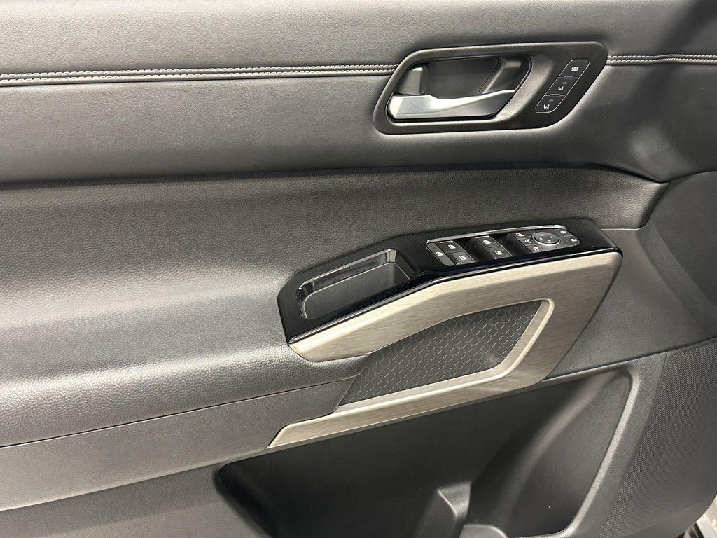 used 2023 Nissan Pathfinder car, priced at $32,999