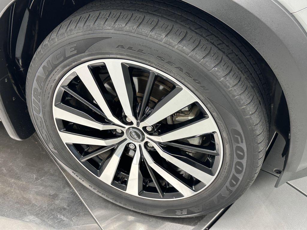 used 2023 Nissan Pathfinder car, priced at $32,999