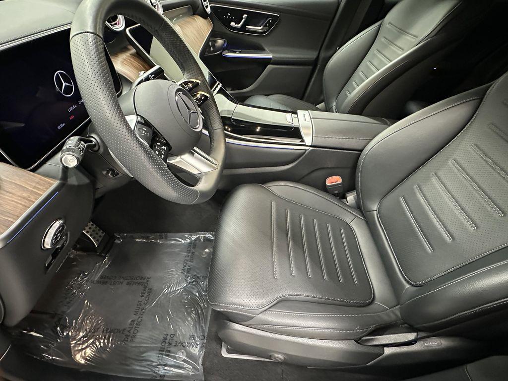 used 2025 Mercedes-Benz GLC 350e car