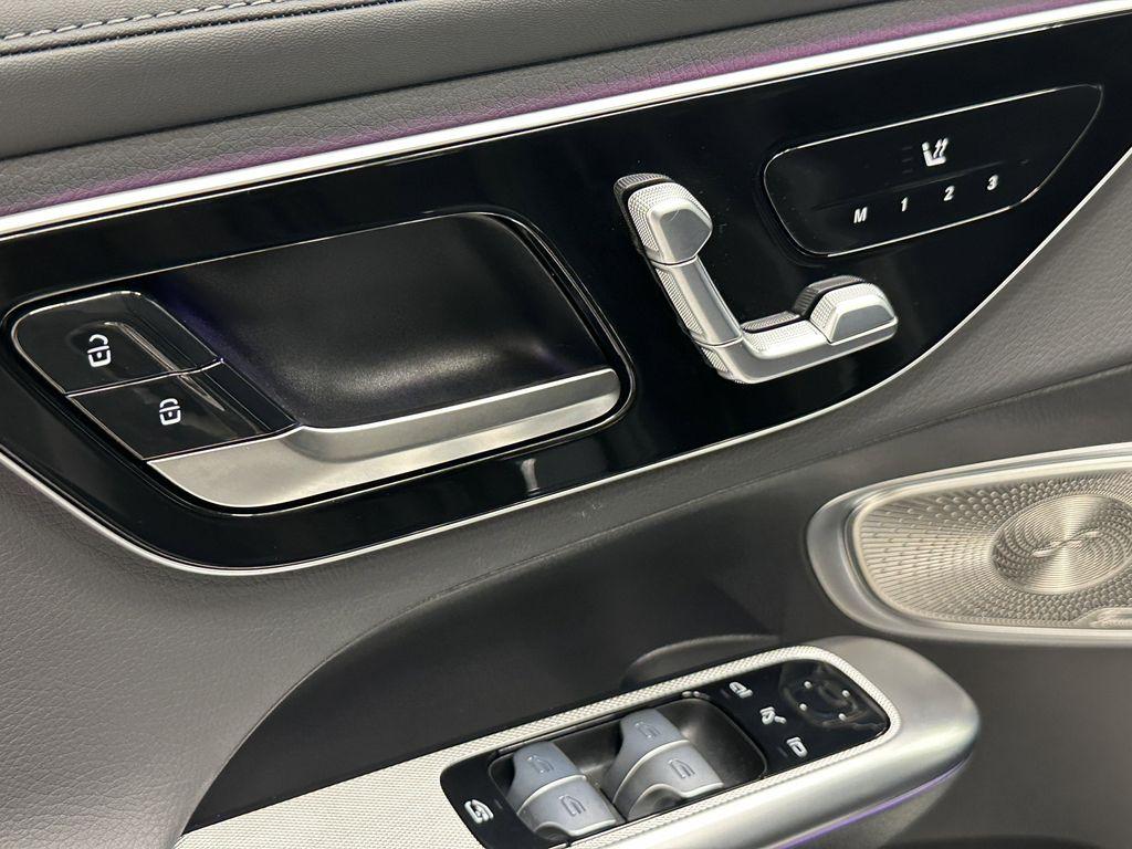 used 2025 Mercedes-Benz GLC 350e car